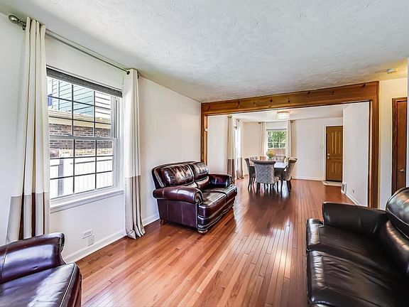 5th image of 708 Suffolk Ave