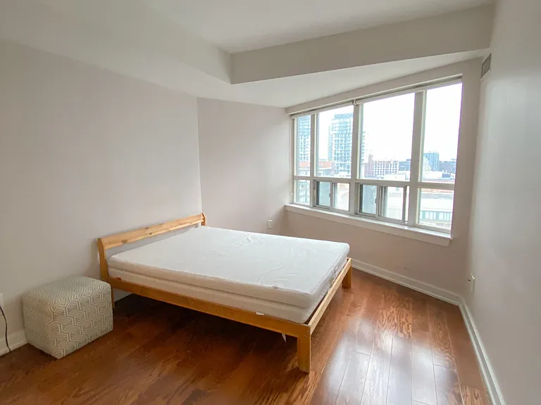255 Richmond St E #1504 — Photo 11