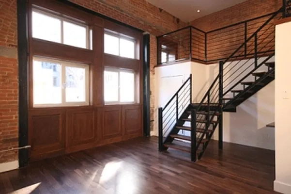 Sold by MNS | media 11