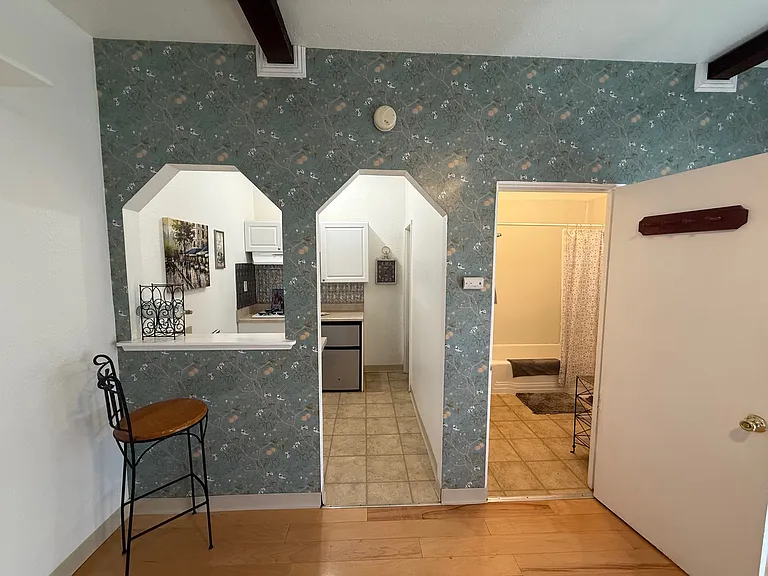 190 Lubeck Rd #11 — Photo 1