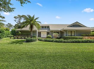 18 Balfour Rd, Palm Beach Gardens, FL 33418