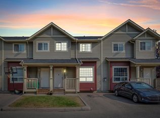 111 Tarawood Ln NE #2204, Calgary, AB T3J 0C1