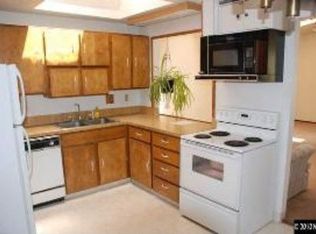 605 Oleander Way, Sparks, NV 89431