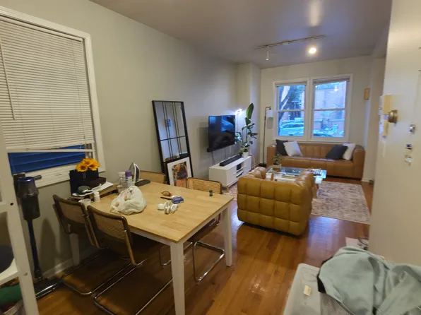 506 N May St Unit 1, Chicago, IL 60642
