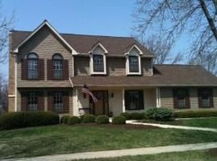 1602 Cavalier Ct, Wheaton, IL 60189