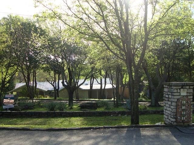 1st image of 6304 Circo Dr