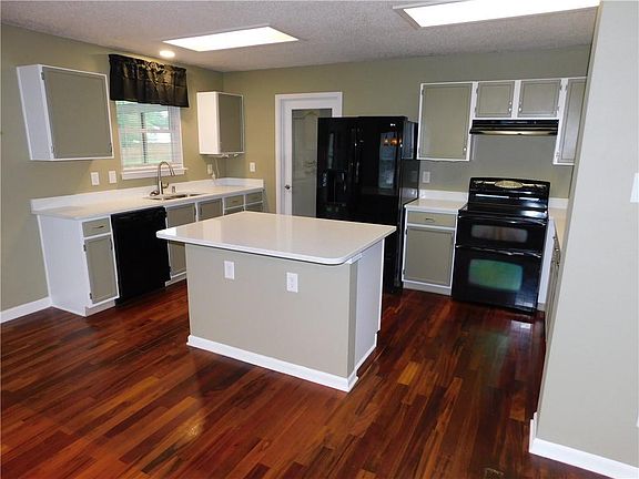 5th image of 2068 Fullwood Dr
