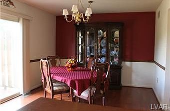5th image of 2765 Victoria Ln
