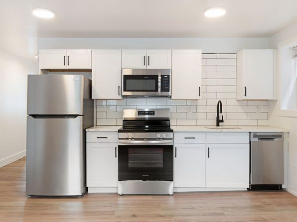 3315 Ward St APT 3