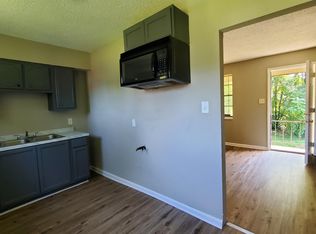 1024 S Wellington St #4, Memphis, TN 38126