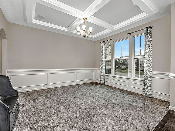 5th image of 5864 Ashlyn Ct