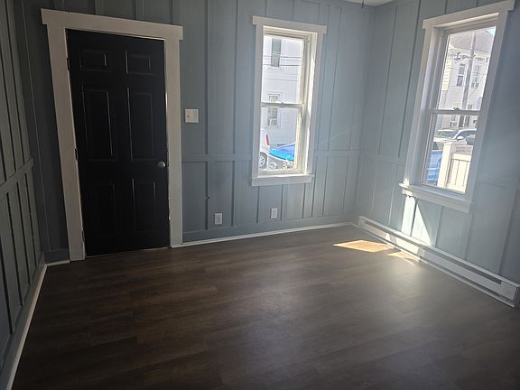 3rd image of 24 McAllister St