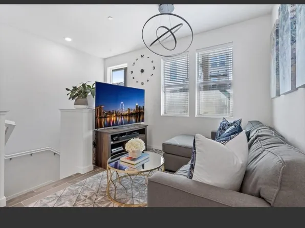 1420 Cherry Cir, Milpitas, CA 95035