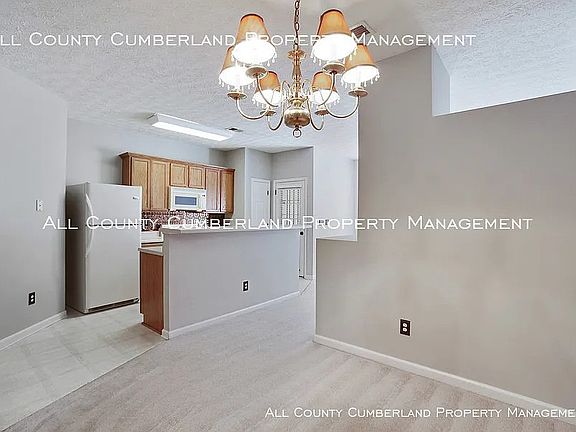 4th image of 1628 Jackson Way NW