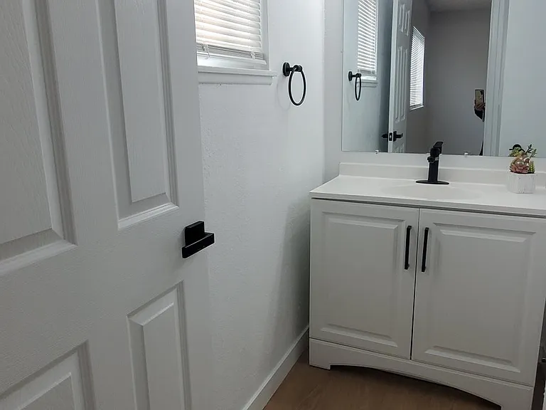 Sierra Gardens — Photo 35