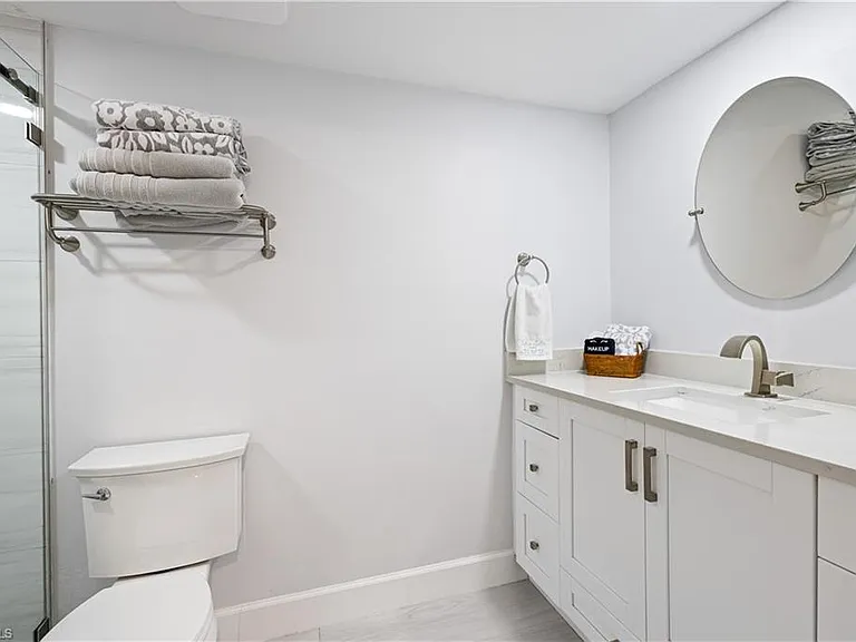 565 Beachwalk Cir #T-102 — Photo 17