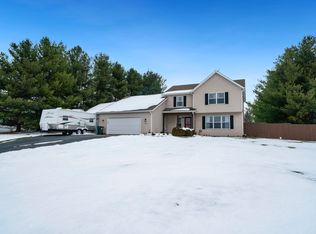5304 E Hubbard Trl, Byron, IL 61010