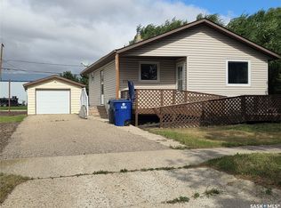 105 Ottawa St, Davidson, SK S0G1A0