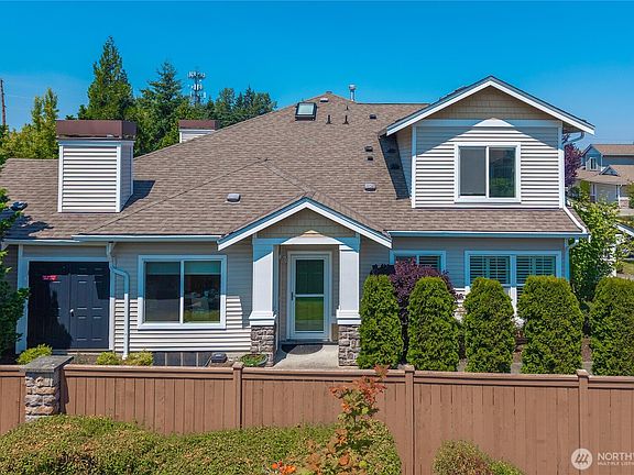 3rd image of 5909 Panorama Drive SE #21-101