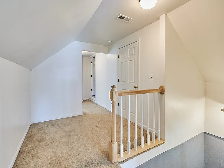 4148 State Line Rd — Photo 34