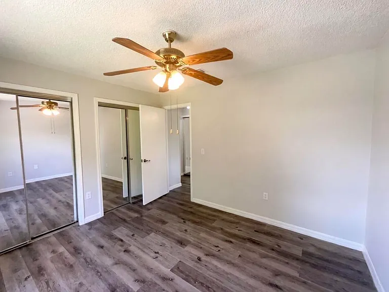 1750 Evergreen Ct — Photo 17