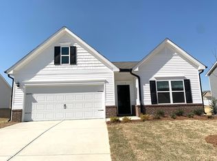 4880 Pioneer Dr, Sanford, NC 27330