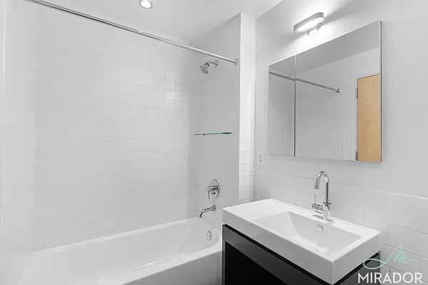 Rented by Mirador Real Estate | media 11