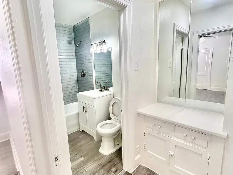 4217 Wycliff Ave #1BDDC — Photo 1