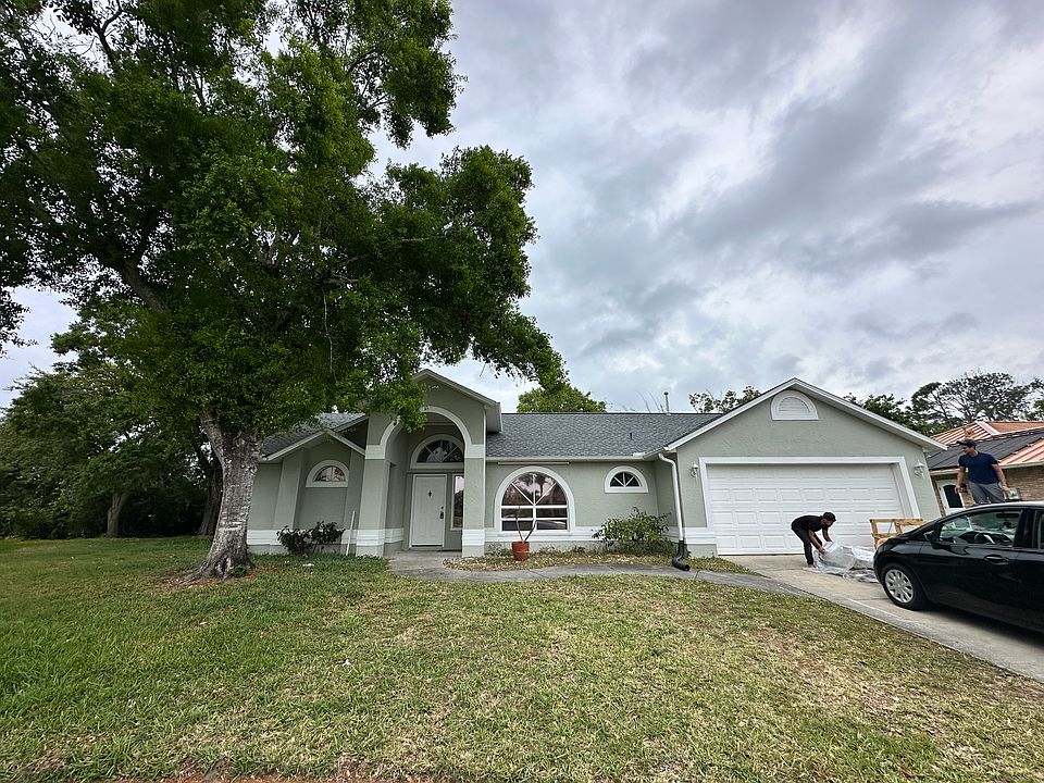 2nd image of 1885 Fox Bay Dr