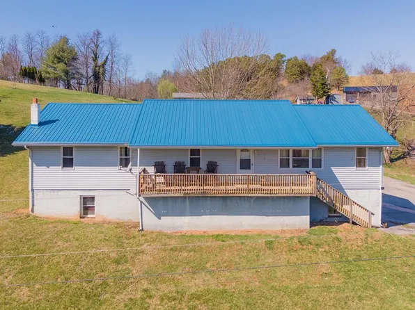 906 Cinnamon Run, Wytheville, VA 24382