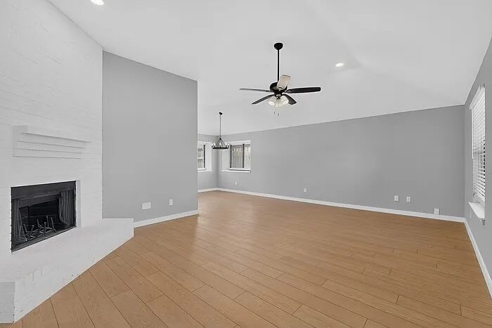 3701 University Dr — Photo 14