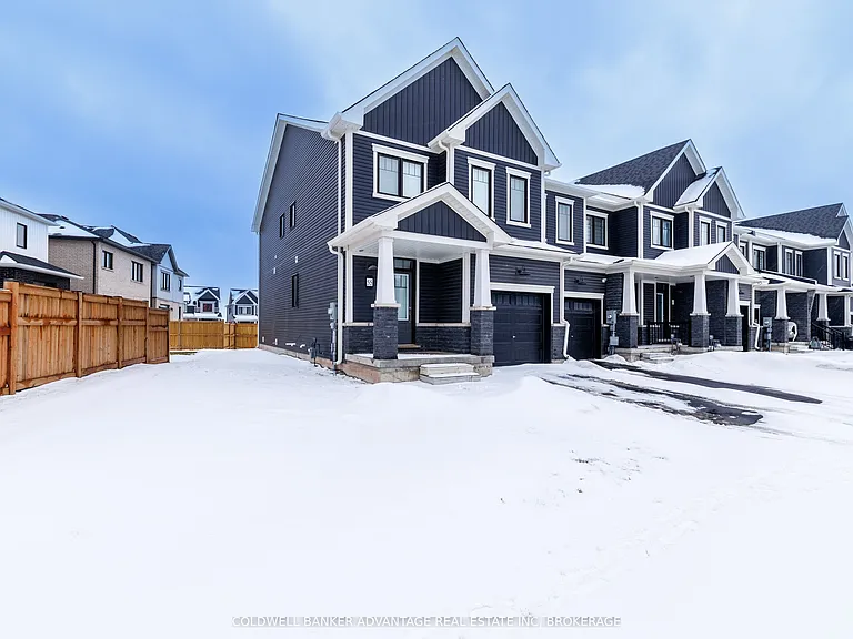55 Rowlock St — Photo 2