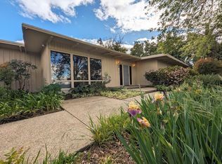 8317 E Herndon Ave, Clovis, CA 93619