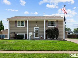 3540 3rd St #A, East Moline, IL 61244