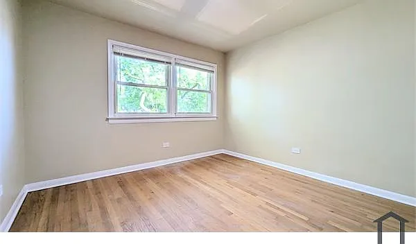 6505 S Eberhart Ave — Photo 6