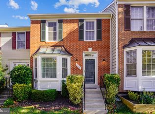 9537 Shepherd Hills Dr, Lorton, VA 22079