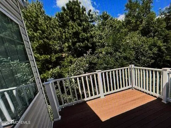 144 Waypoint Drive #2005, Eatontown, NJ 07724