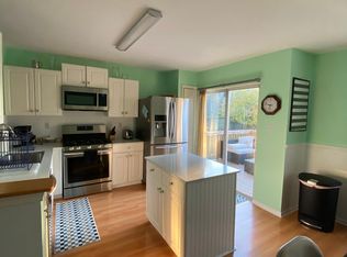 5014 Woodlands Glen Rd, Baltimore, MD 21209