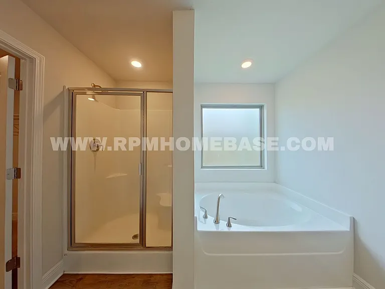 5820 Crestlake Dr — Photo 11