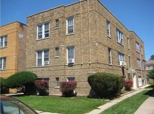 1935 Oak Park Ave APT 1R, Berwyn, IL 60402