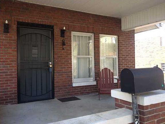 4th image of 2722 Fairview Dr