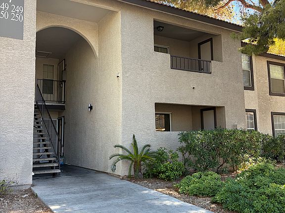 3rd image of 2606 S Durango Dr APT 150