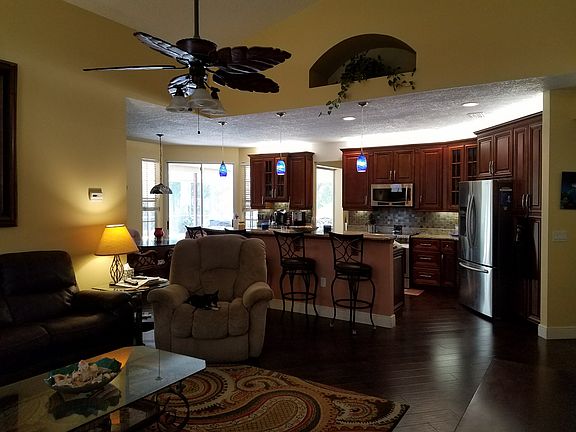 Family Room to Kitchen