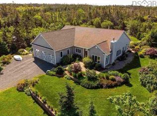 462 Bald Rock Rd, Halifax, NS B3V 1K9