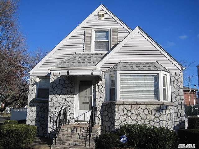 1st image of 83-03 259th St