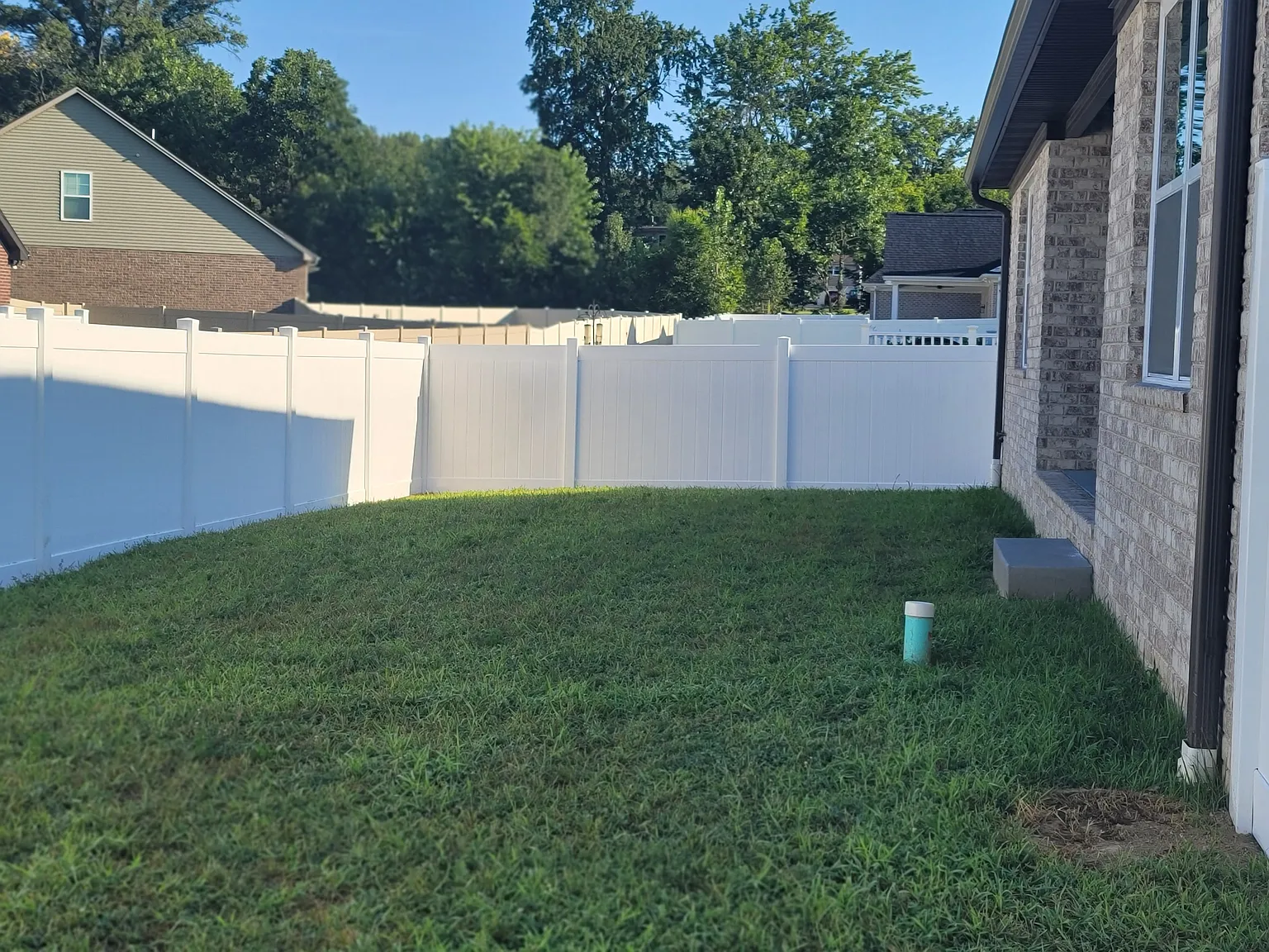 3 bed, 2.5 bath, 1760 sqft, $2,550 — Photo 3