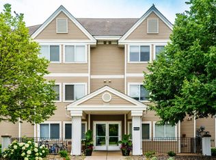 2205 Shenandoah Ln N APT 102, Minneapolis, MN 55447