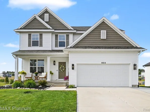 603 Landbridge Dr, Perry, MI 48872