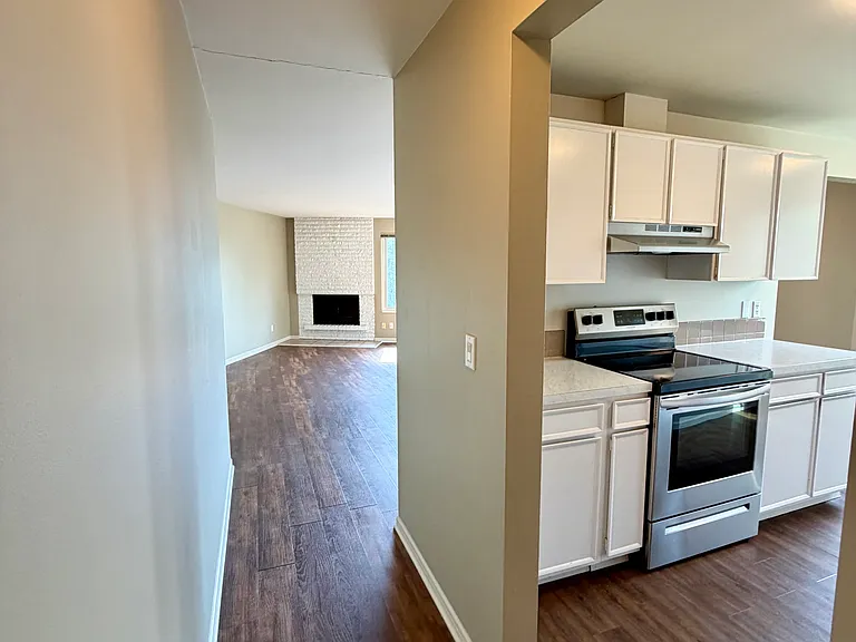 2663 Thorndyke Ave W #201 — Photo 13