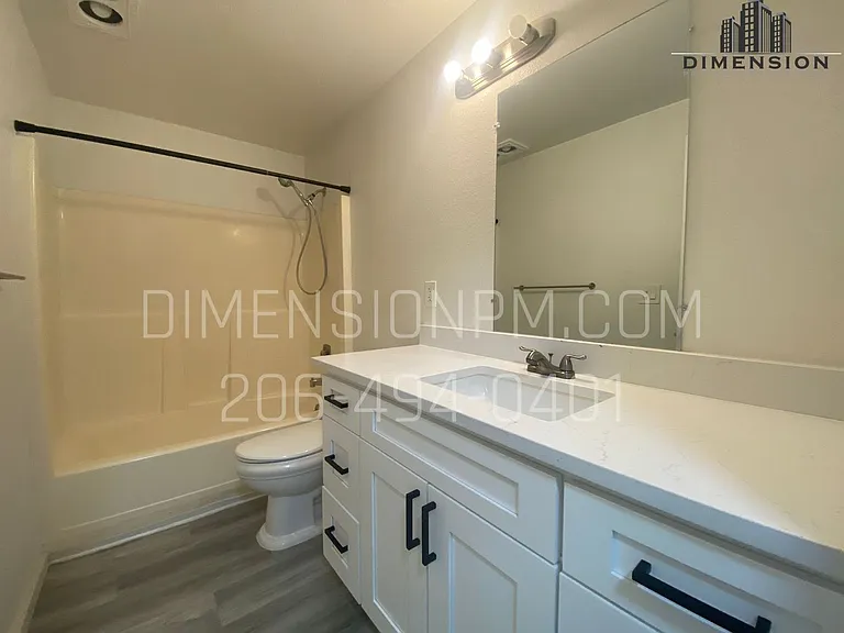 Beautiful one-bedroom and two-bedroom apartments in Sumner! — Photo 23